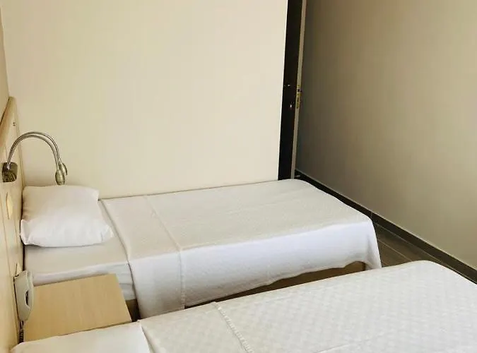 Ileri & شقة فندقية